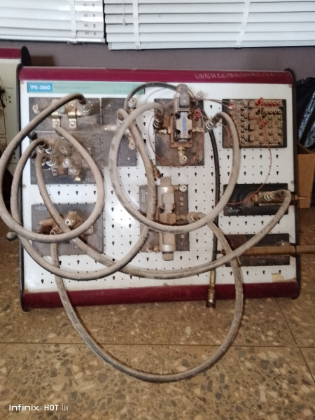 Hydraulic Training System